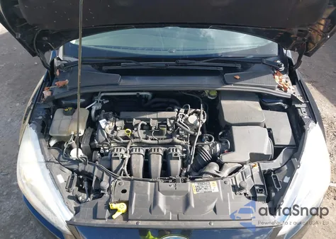 2016 Ford Focus Se z USA, uszkodzony, nr VIN 1FADP3F21GL401191